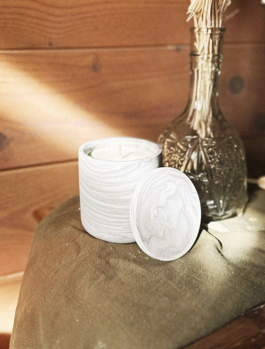 SOMBRA | Incienso, Lirio & Cedro